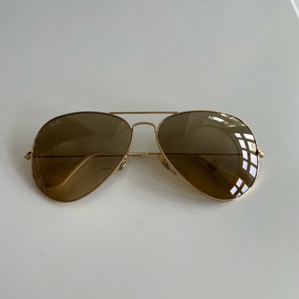 Ray-Ban Gold Aviator Sunglasses with Brown Lenses